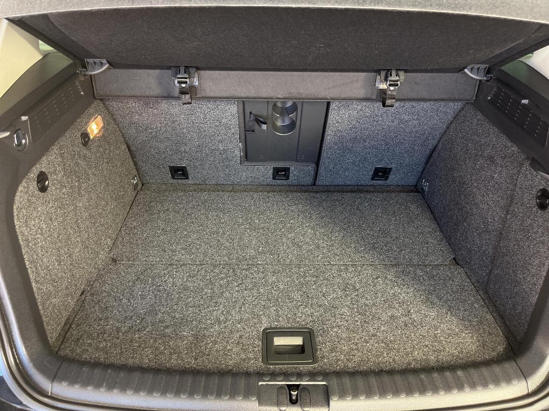 Photo '14' of Volkswagen Tiguan Photo '14' of Volkswagen Tiguan