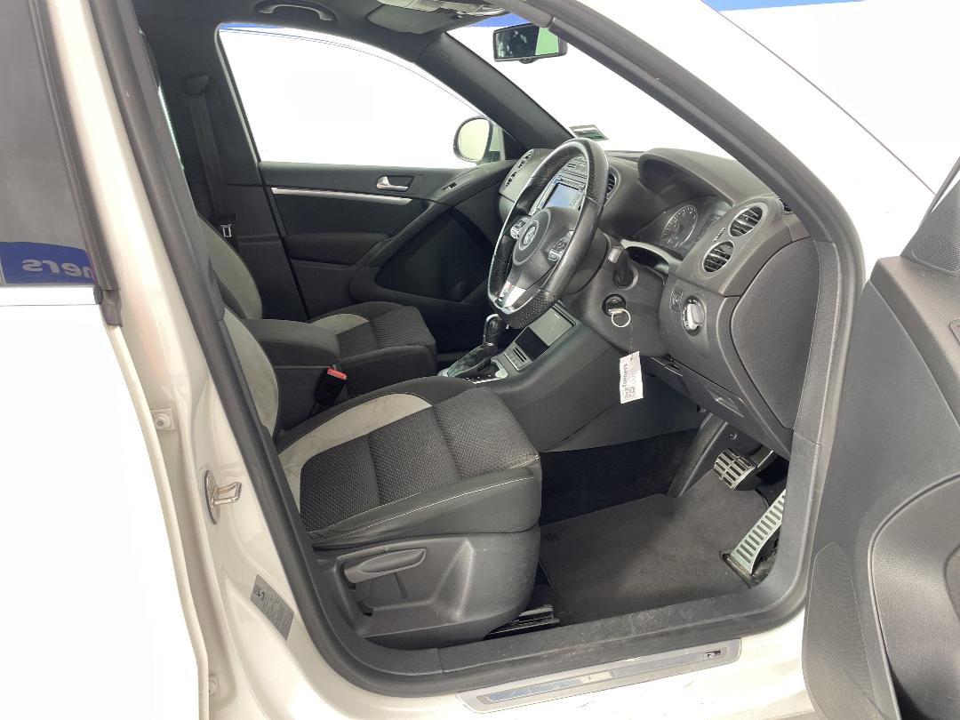 Photo '16' of Volkswagen Tiguan