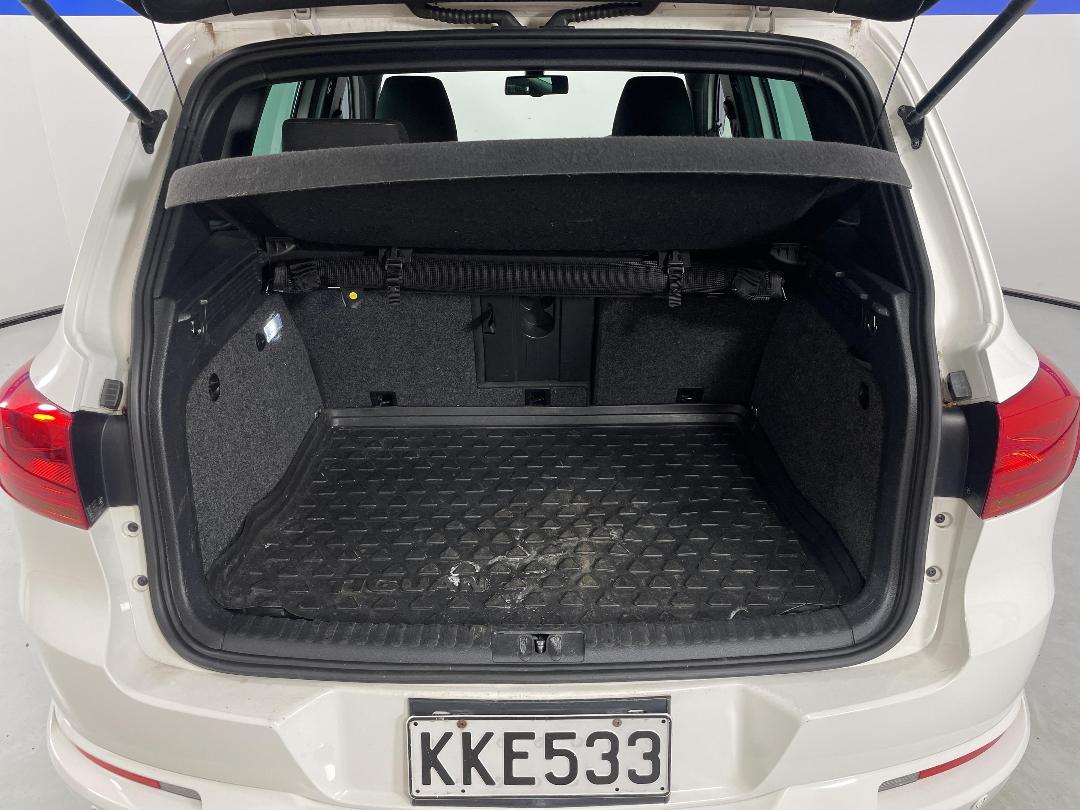 Photo '14' of Volkswagen Tiguan