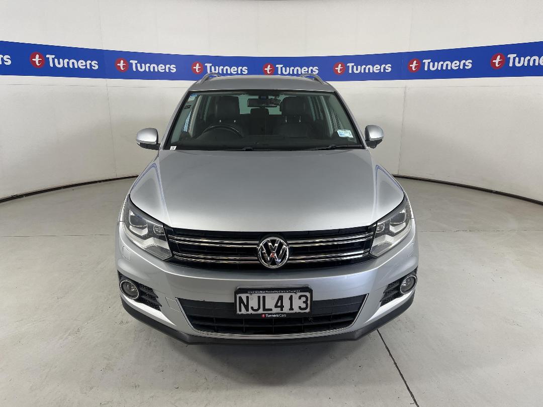 Photo '2' of Volkswagen Tiguan Photo '2' of Volkswagen Tiguan