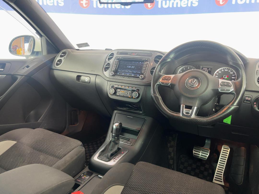 Photo '17' of Volkswagen Tiguan