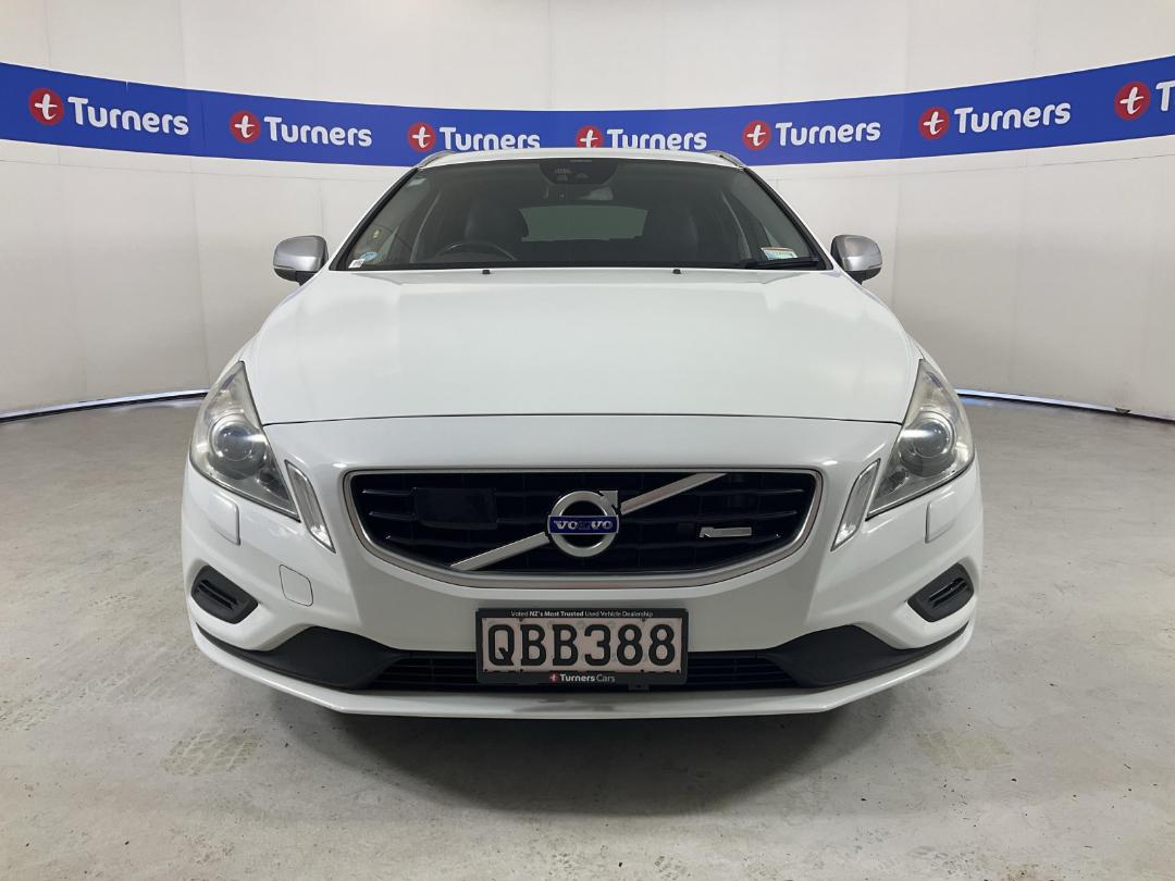 Photo '2' of Volvo V60