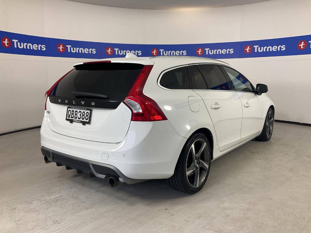 Photo '6' of Volvo V60