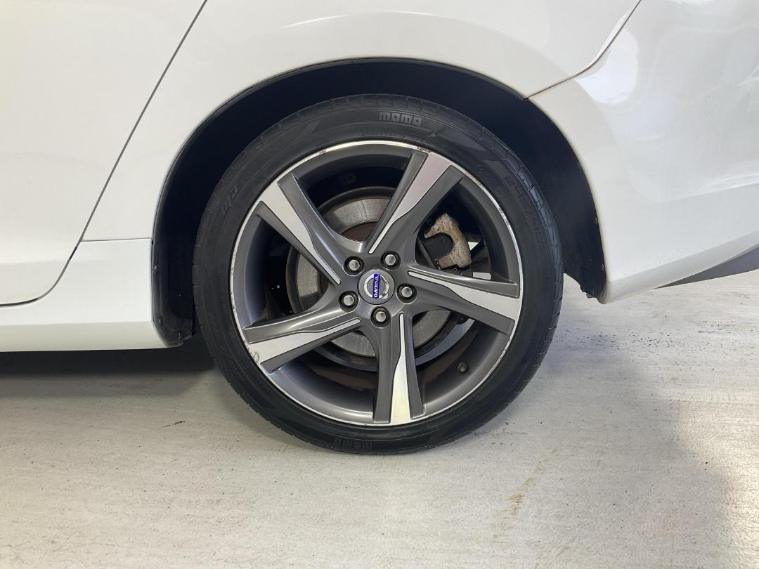 Photo '9' of Volvo V60