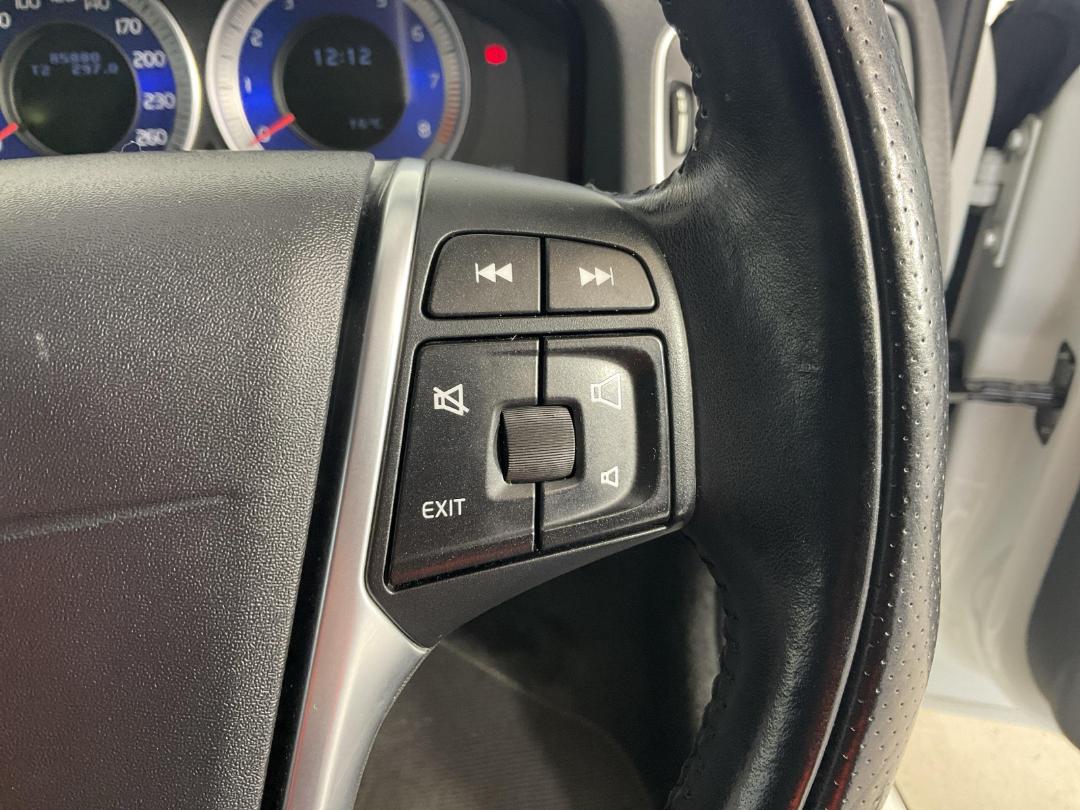 Photo '24' of Volvo V60