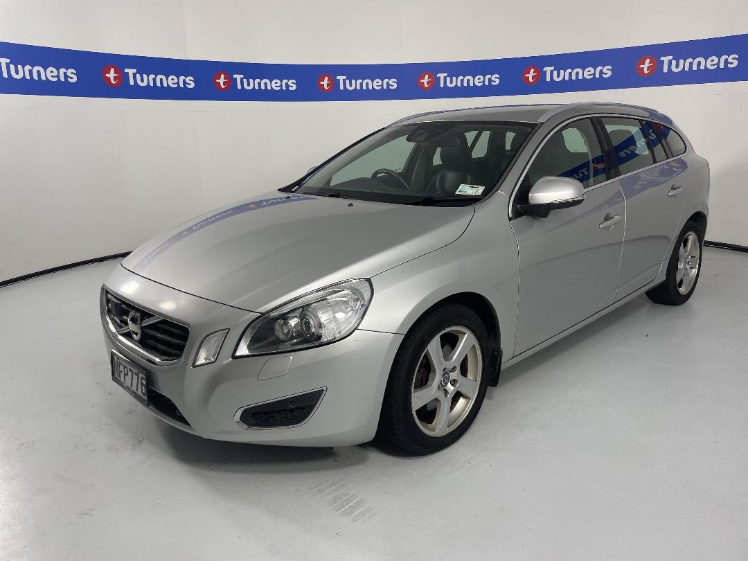 Photo '4' of Volvo V60