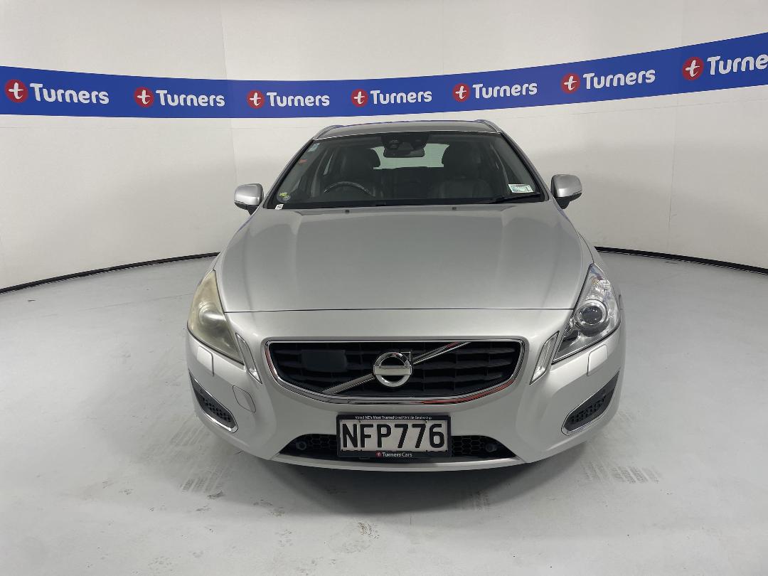 Photo '2' of Volvo V60