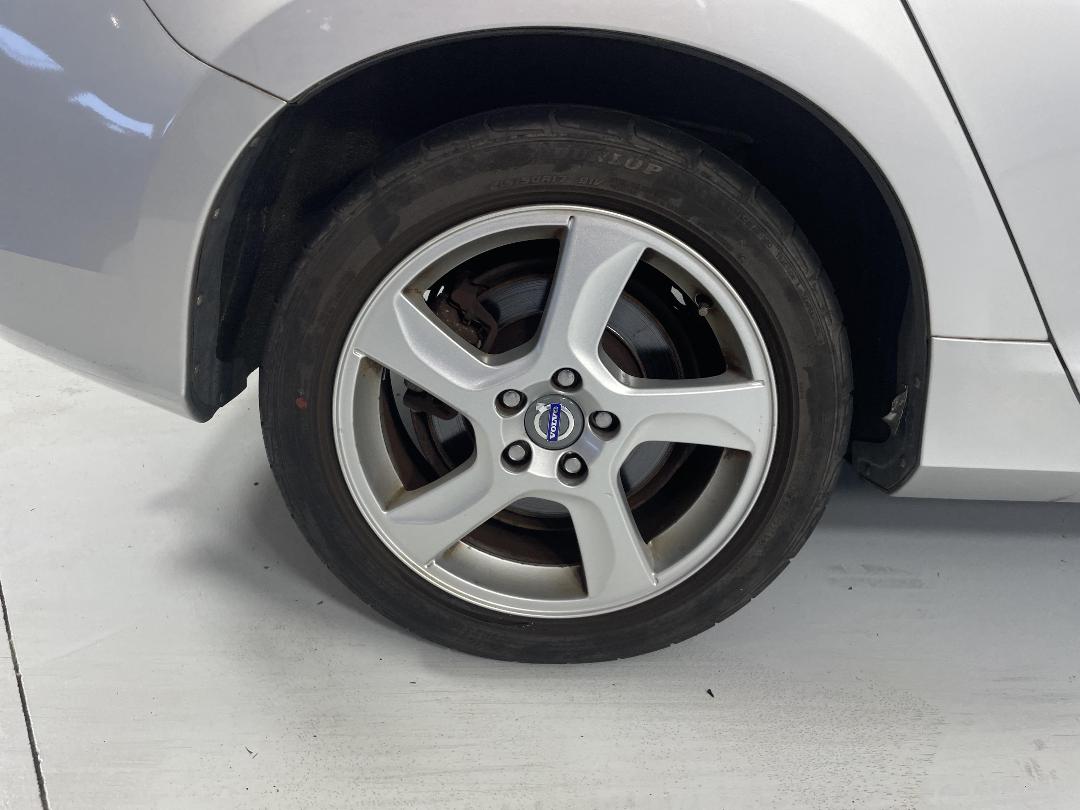 Photo '12' of Volvo V60