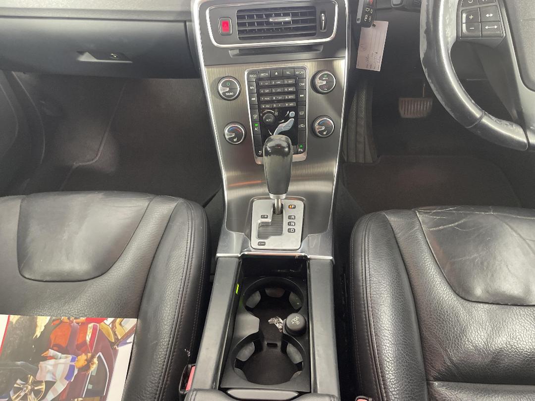 Photo '18' of Volvo V60