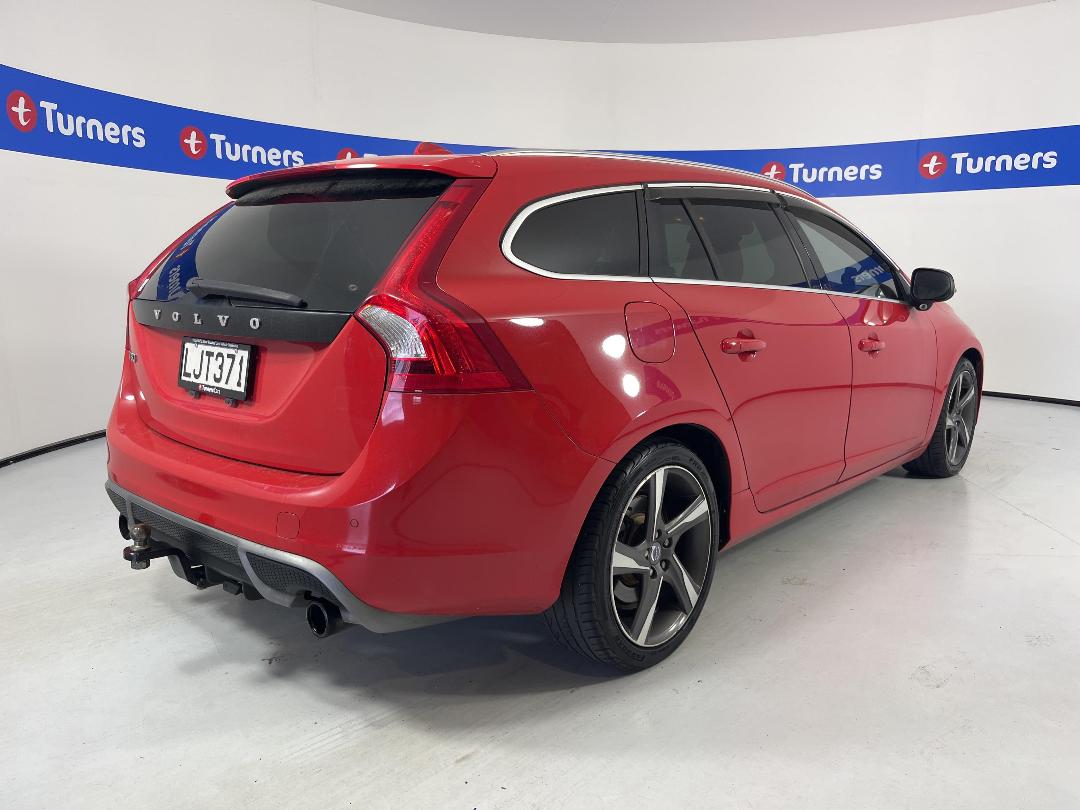 Photo '7' of Volvo V60 Photo '7' of Volvo V60