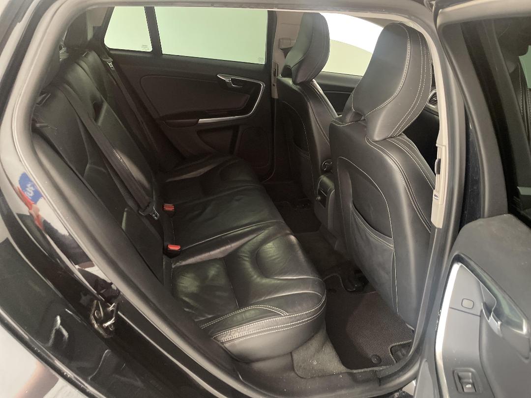 Photo '20' of Volvo V60