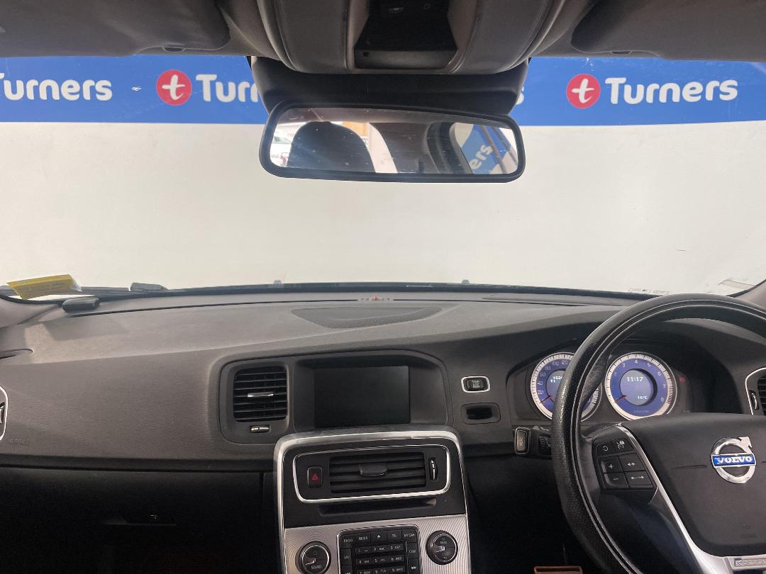 Photo '17' of Volvo V60