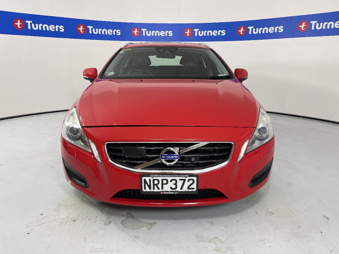 Photo '2' of Volvo V60