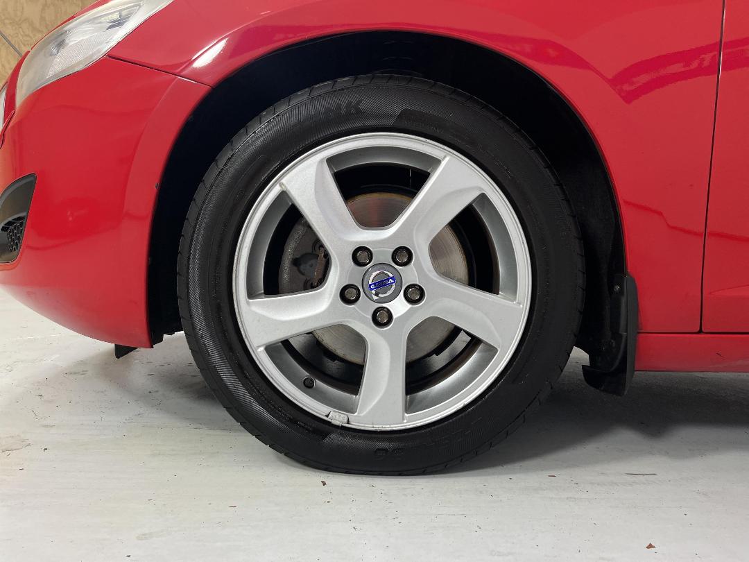 Photo '10' of Volvo V60