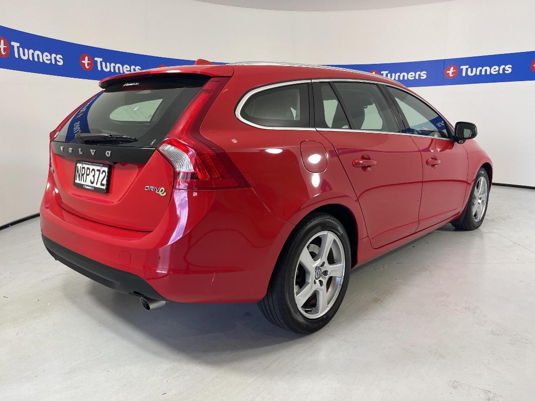 Photo '7' of Volvo V60