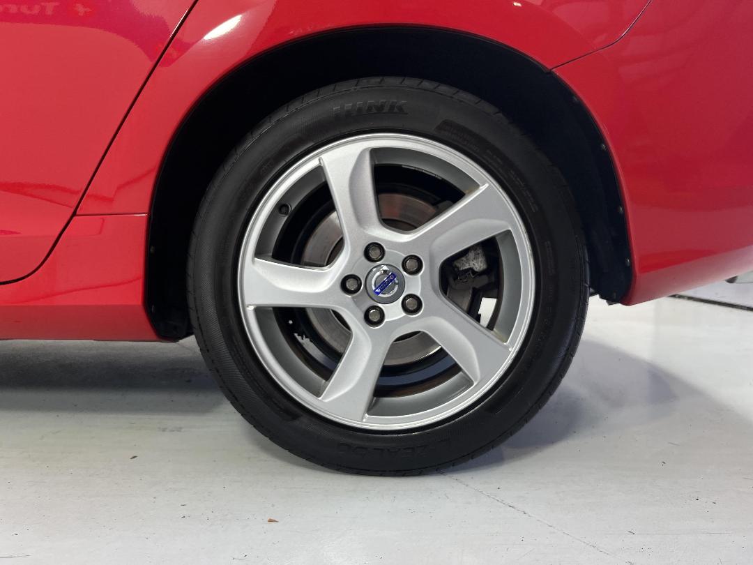 Photo '11' of Volvo V60