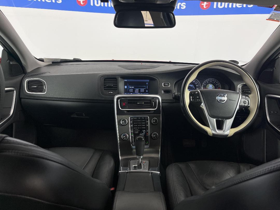 Photo '17' of Volvo V60