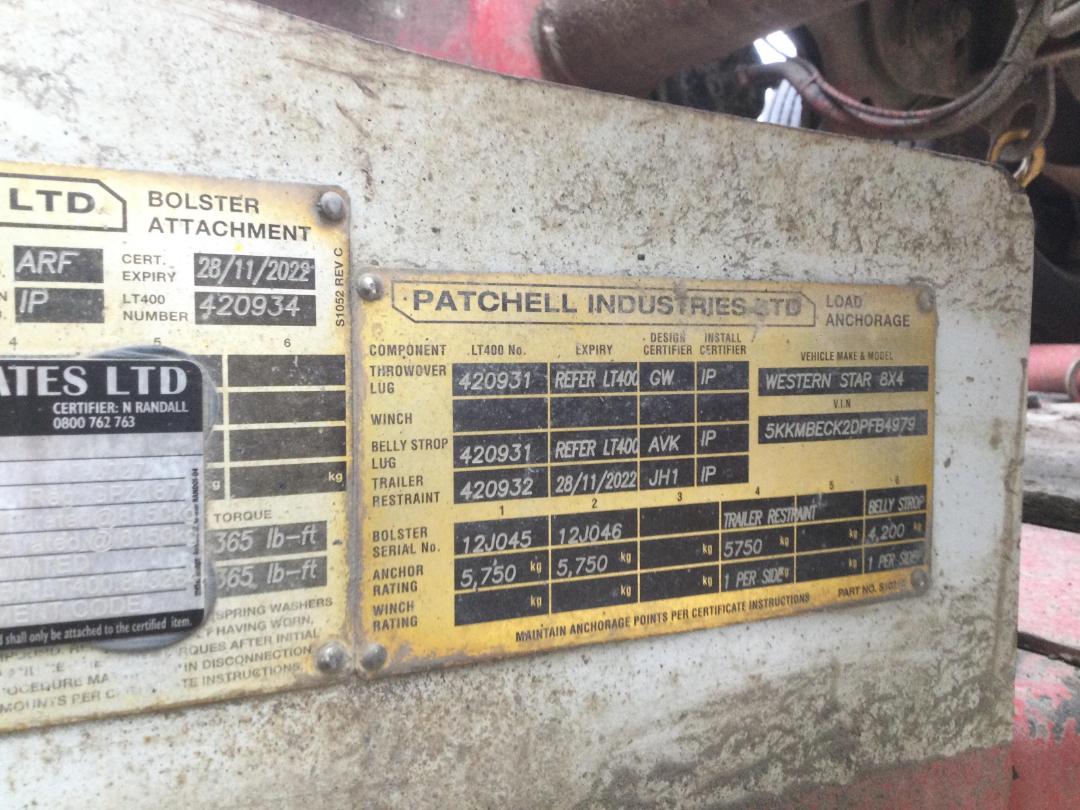 Photo '21' of WESTERN STAR 4884FX Logger Photo '21' of WESTERN STAR 4884FX Logger