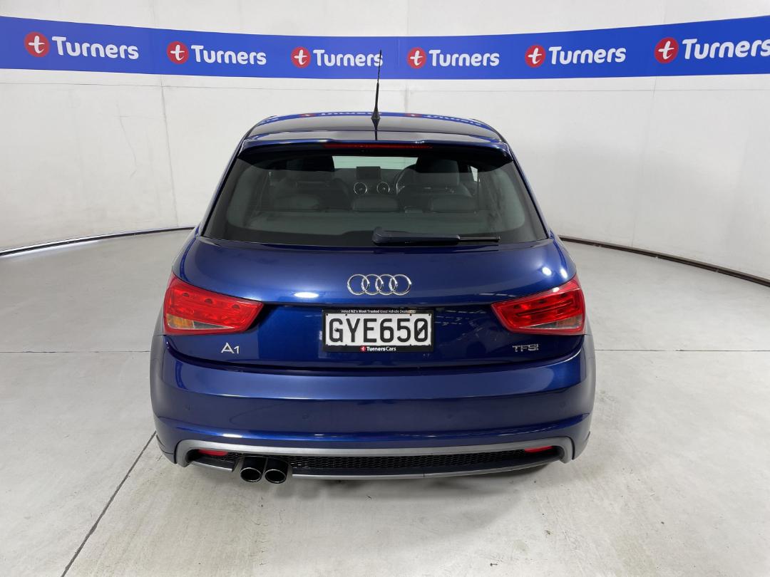 Photo '6' of Audi A1