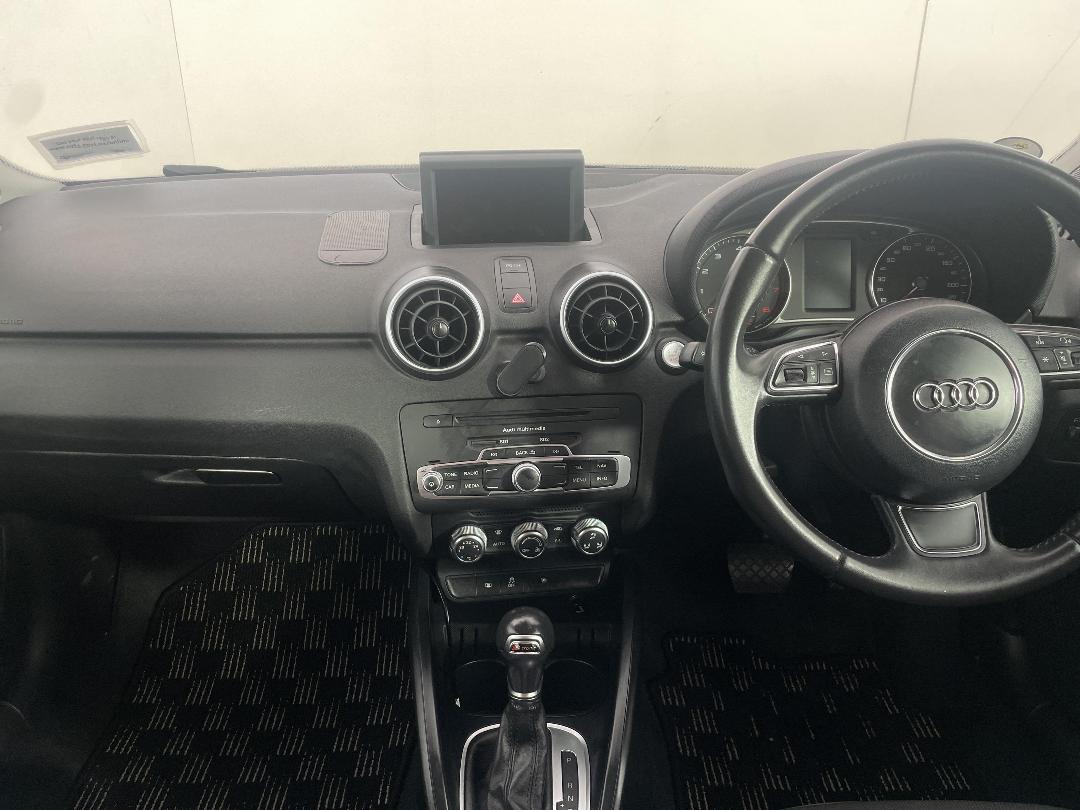 Photo '17' of Audi A1 Photo '17' of Audi A1