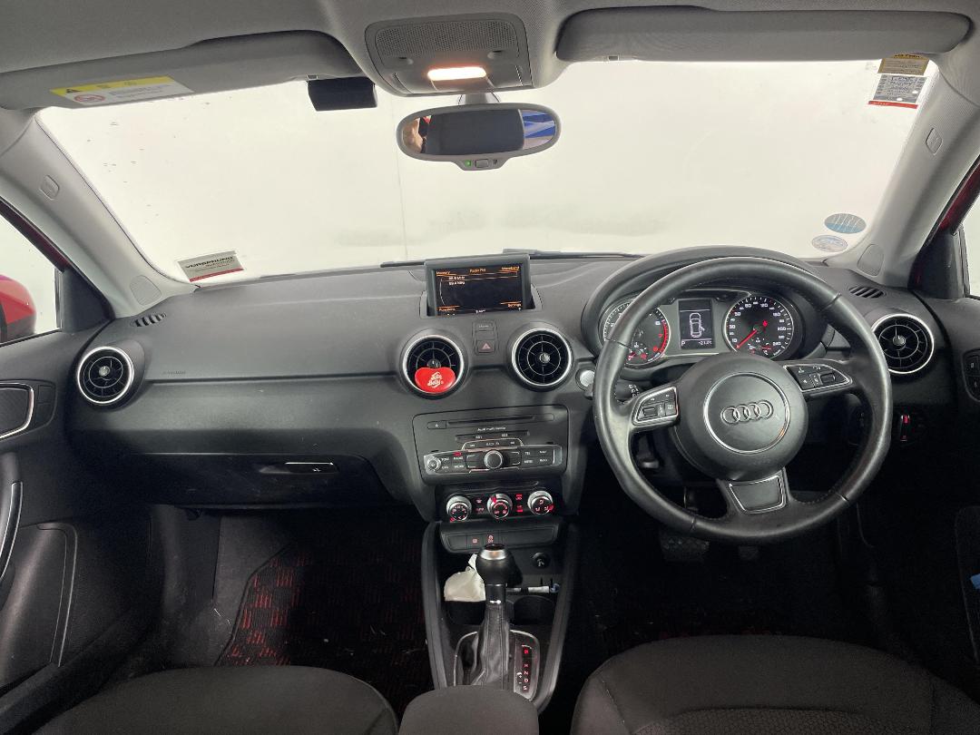 Photo '19' of Audi A1 Tfsi