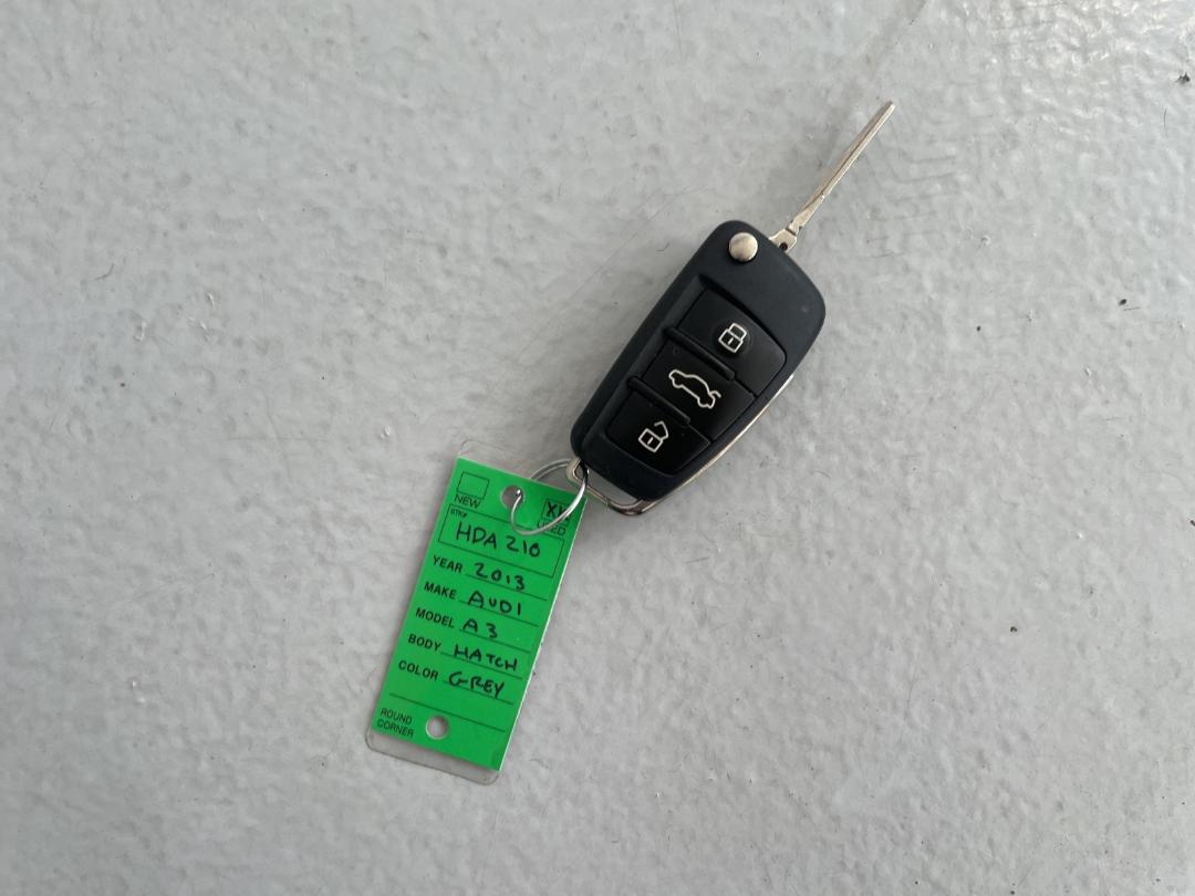 Photo '22' of Audi A3 Photo '22' of Audi A3