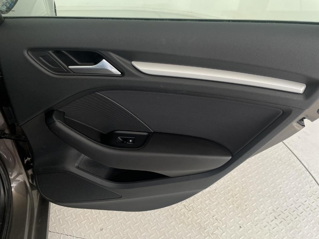 Photo '19' of Audi A3 Photo '19' of Audi A3