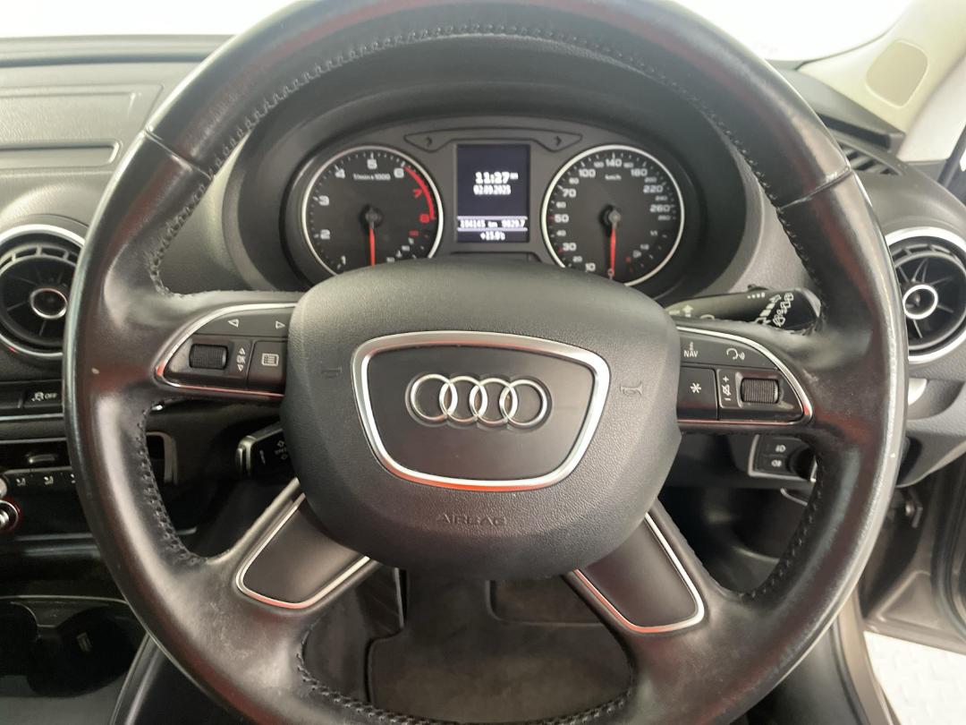 Photo '27' of Audi A3 Photo '27' of Audi A3