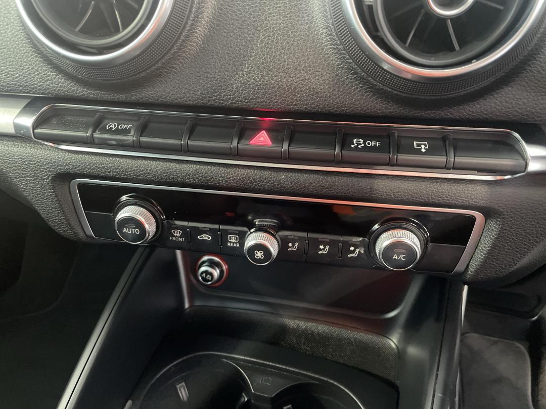 Photo '29' of Audi A3 Photo '29' of Audi A3