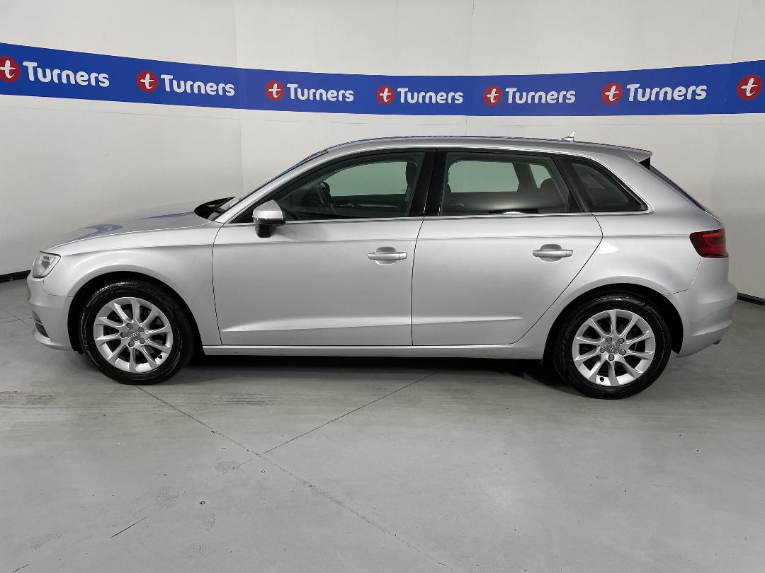 Photo '33' of Audi A3