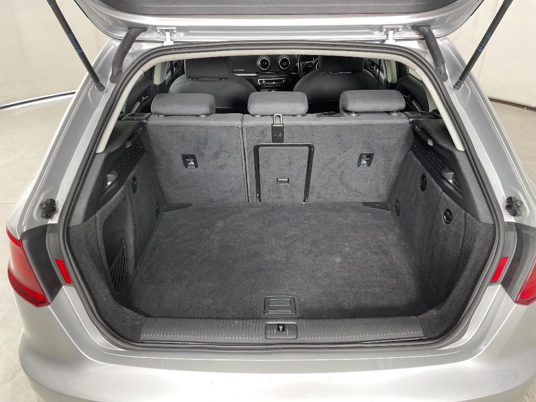 Photo '14' of Audi A3