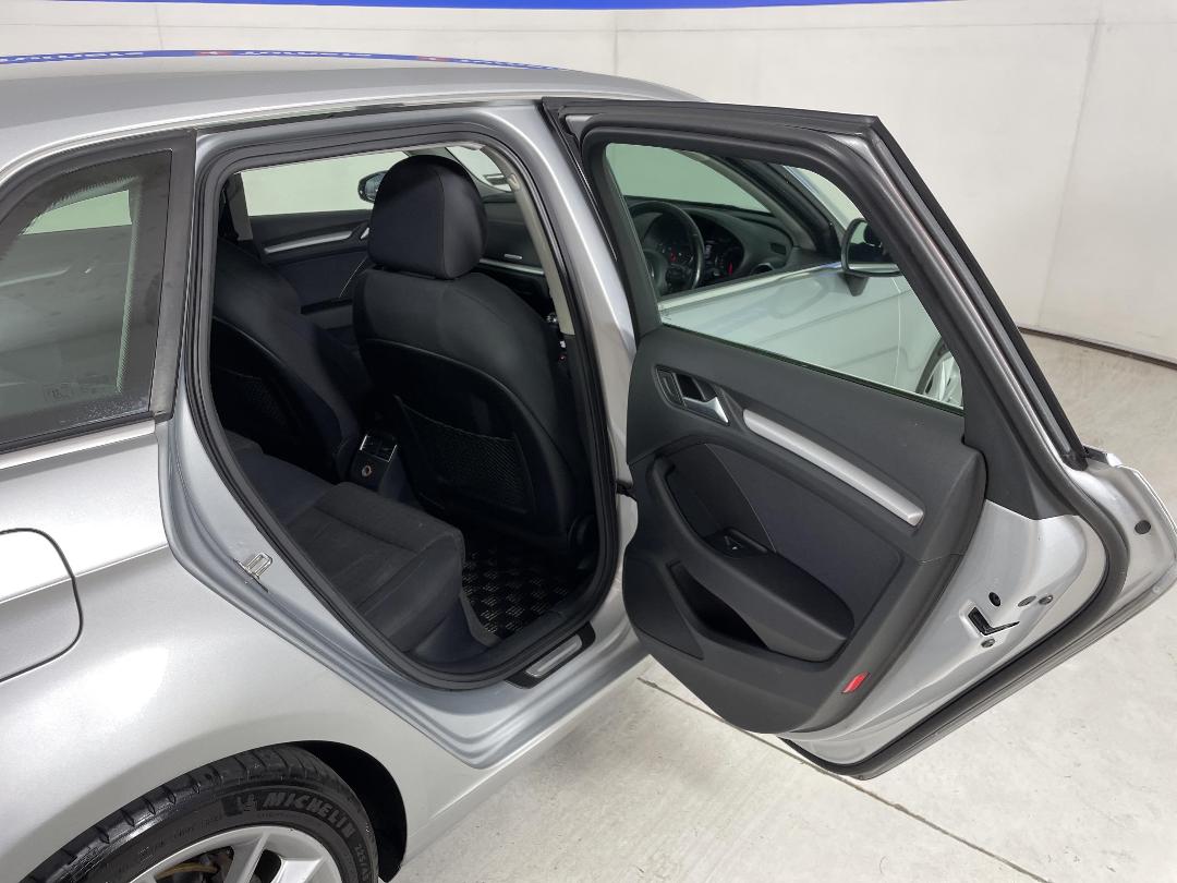 Photo '19' of Audi A3