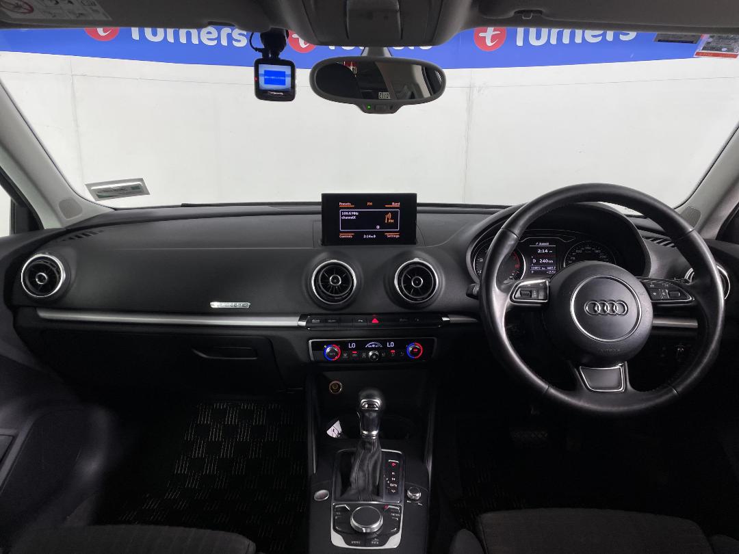 Photo '17' of Audi A3