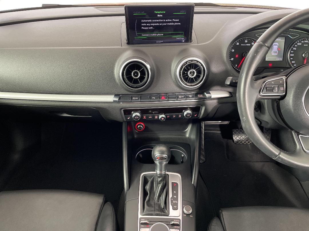 Photo '18' of Audi A3