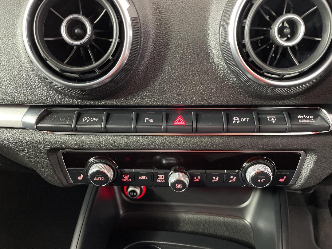 Photo '27' of Audi A3