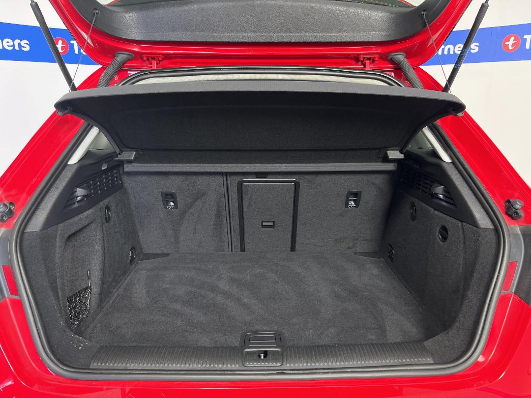 Photo '14' of Audi A3