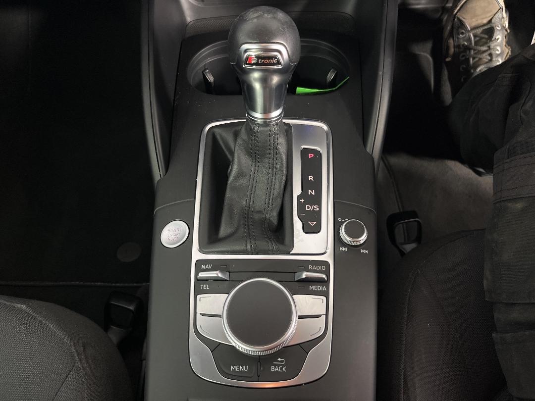 Photo '28' of Audi A3