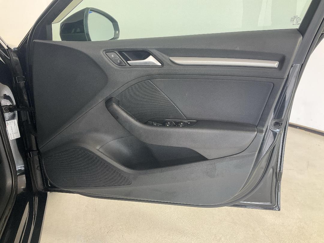 Photo '15' of Audi A3