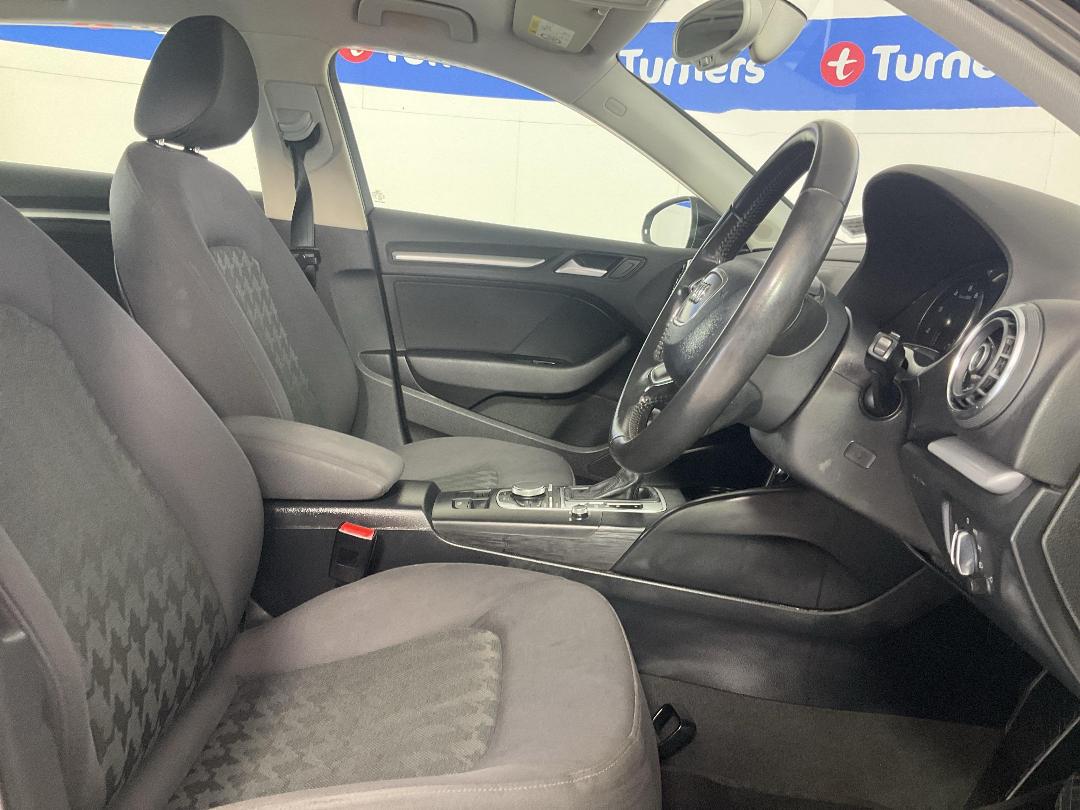 Photo '16' of Audi A3