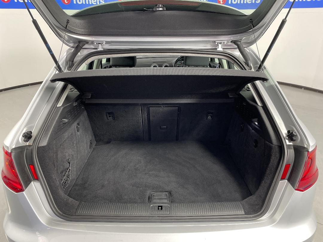 Photo '14' of Audi A3