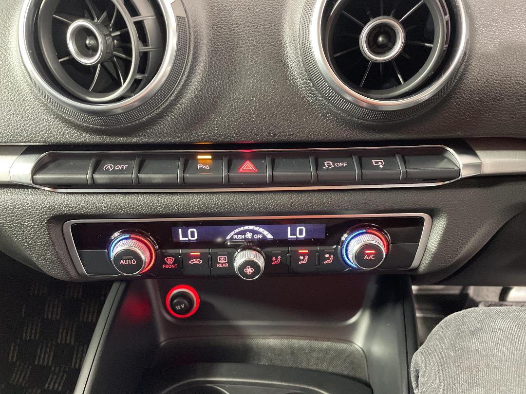 Photo '31' of Audi A3