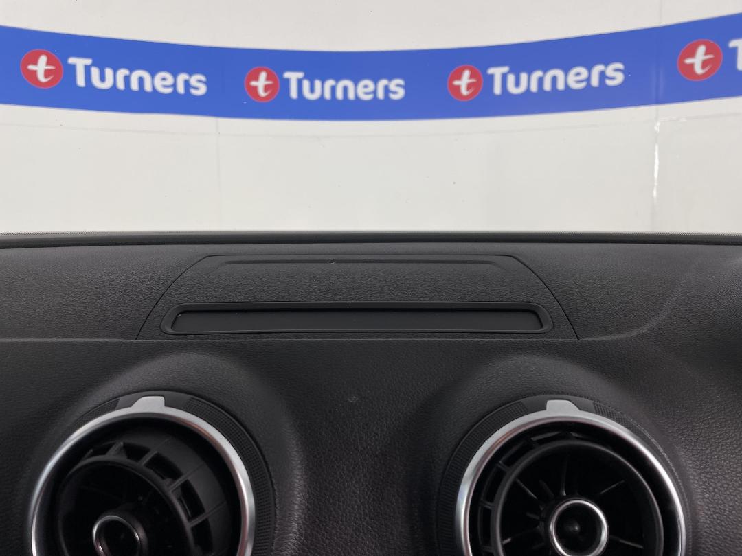 Photo '28' of Audi A3