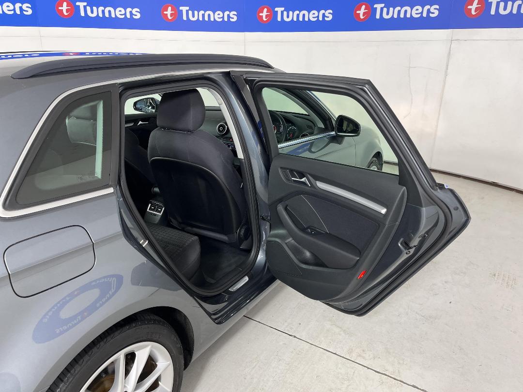 Photo '19' of Audi A3 Photo '19' of Audi A3