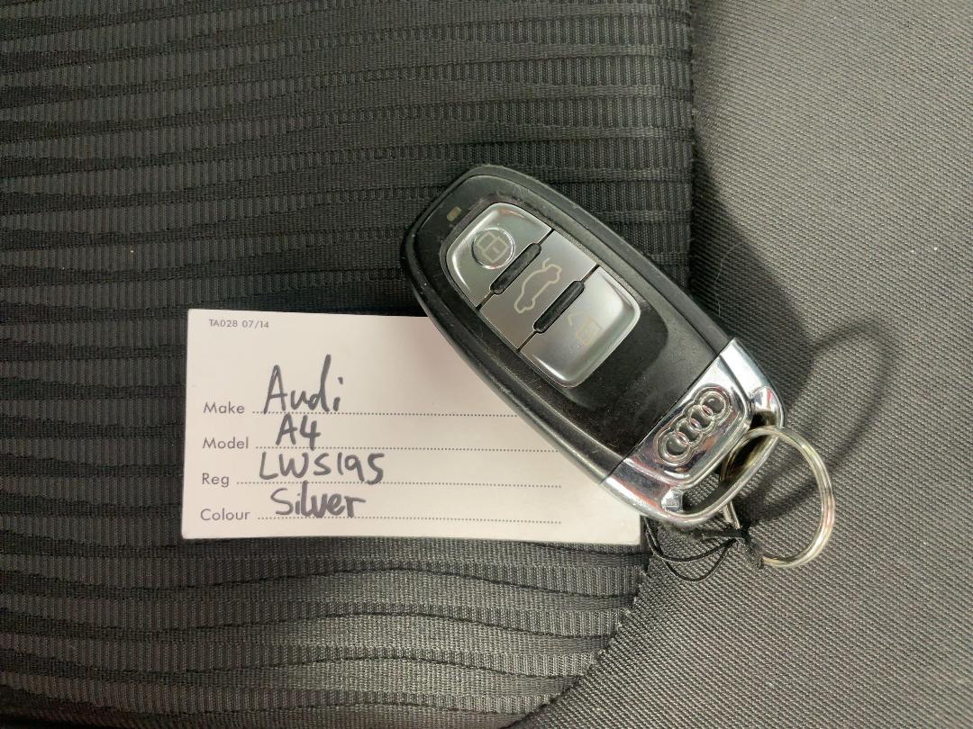 Photo '22' of Audi A4 Photo '22' of Audi A4