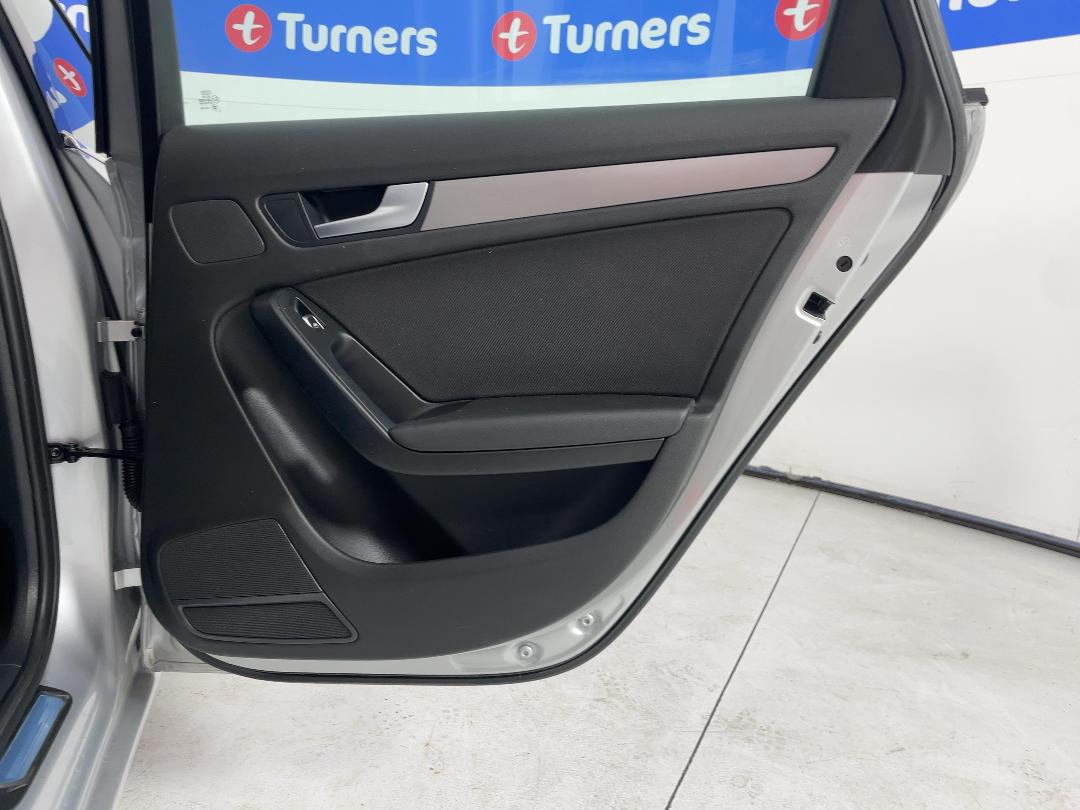 Photo '19' of Audi A4 Photo '19' of Audi A4