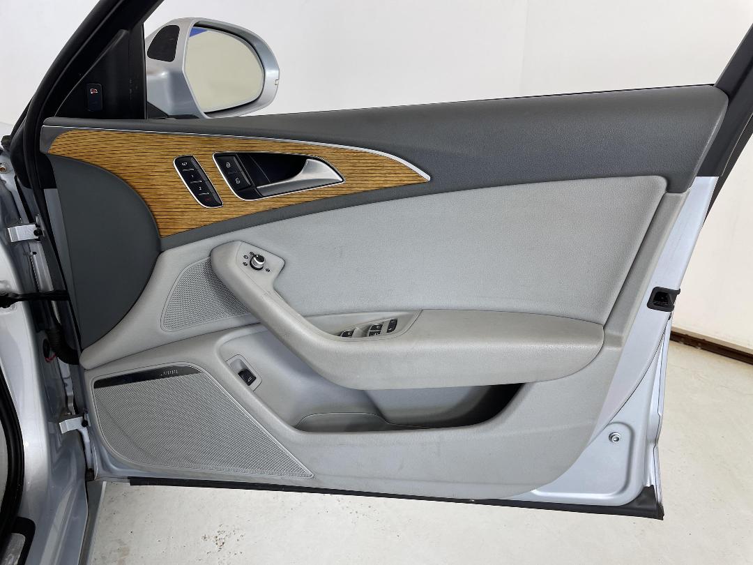 Photo '15' of Audi A6 Photo '15' of Audi A6