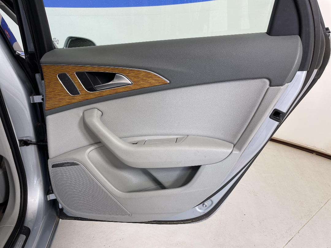 Photo '19' of Audi A6 Photo '19' of Audi A6