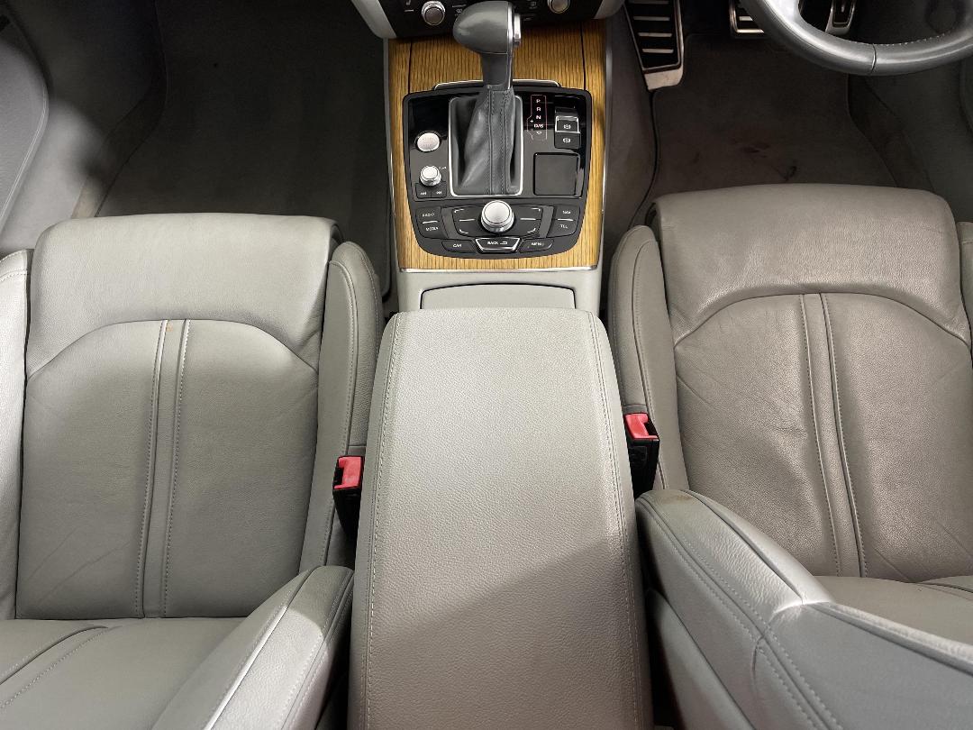 Photo '18' of Audi A6 Photo '18' of Audi A6