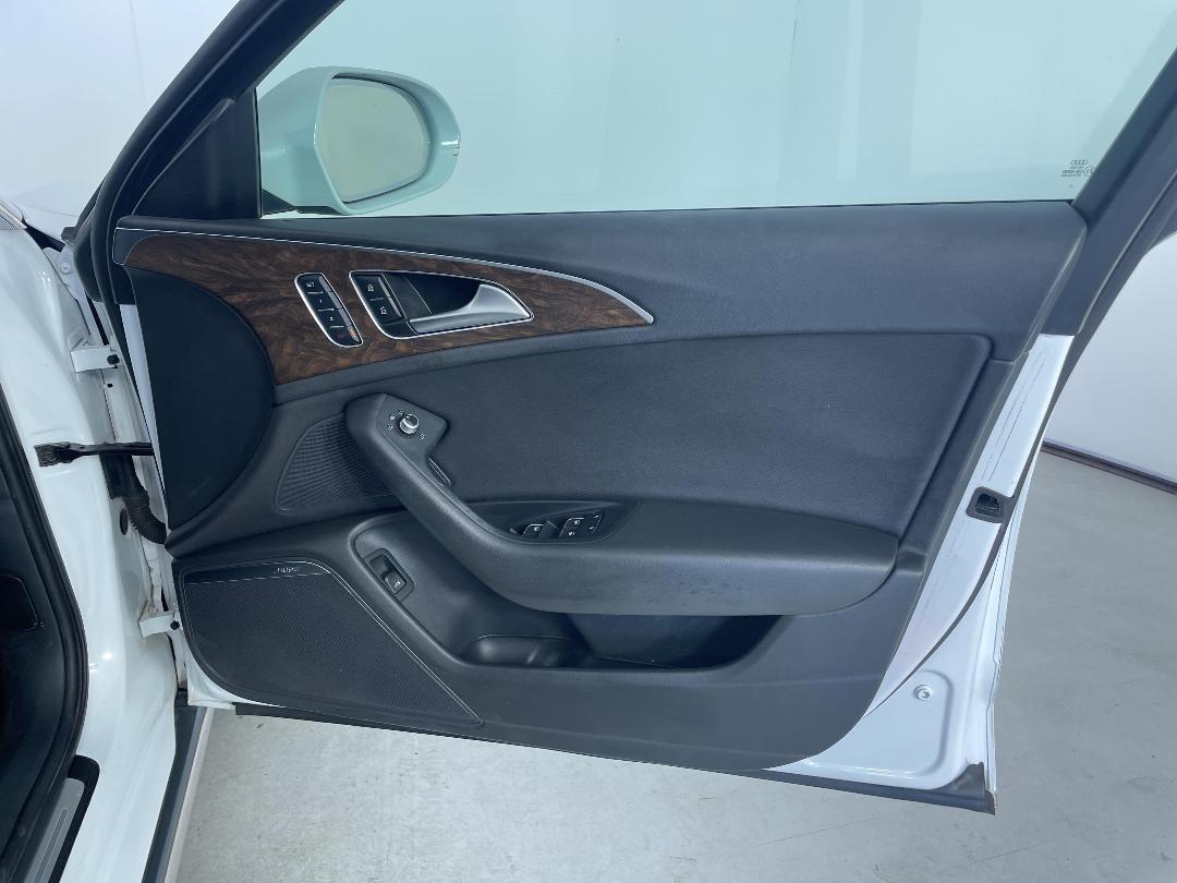 Photo '15' of Audi A6 Photo '15' of Audi A6