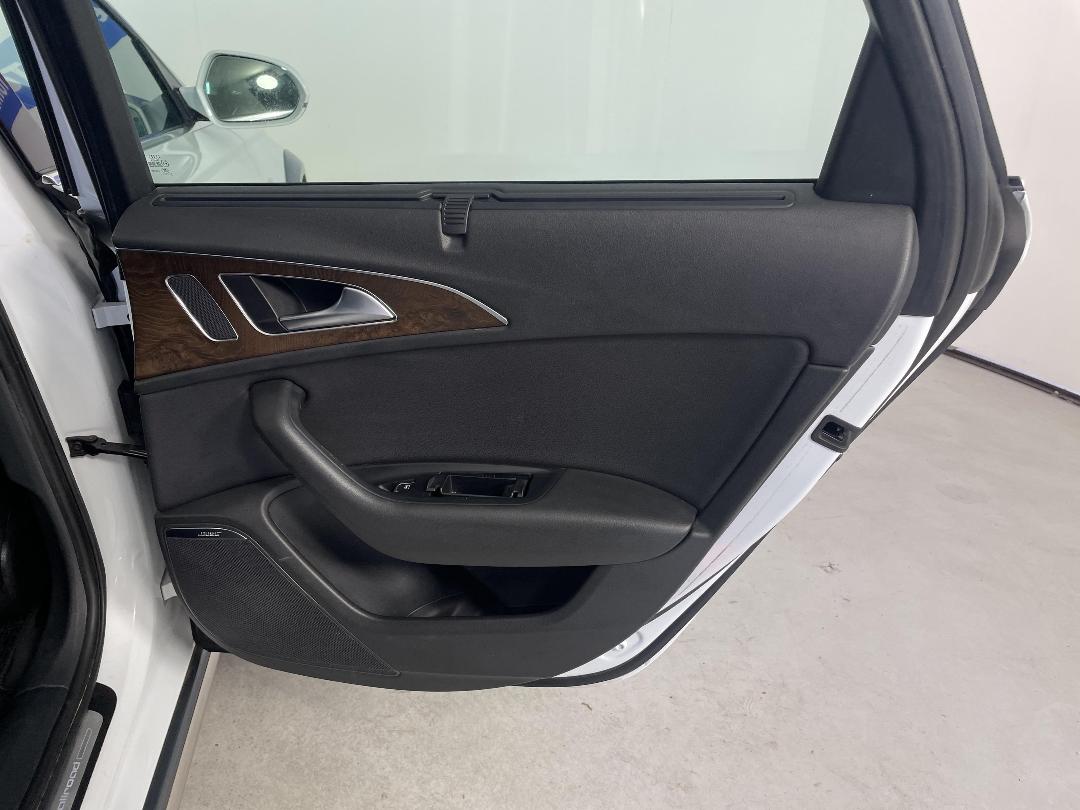 Photo '19' of Audi A6 Photo '19' of Audi A6